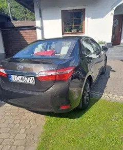 toyota corolla łowicz Toyota Corolla cena 45000 przebieg: 203840, rok produkcji 2015 z Łowicz